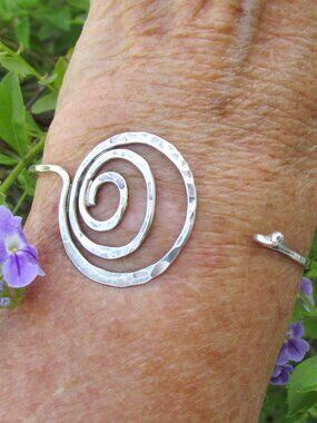 Vintage Hammered Sterling Silver Open SPIRAL Cuff Bracelet